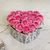 Розовые розы в форме сердца в коробке